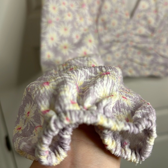 Elodie Lavender Floral Crop Top Size Medium NWT - Picture 6 of 8